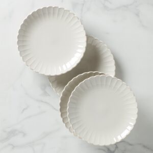 Scalloped Stoneware Dinner Plates, Set of 4